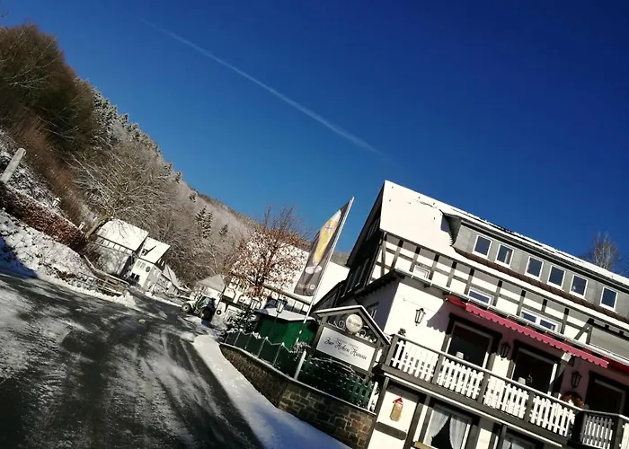 Värdshus Zur Hohen Hunau *